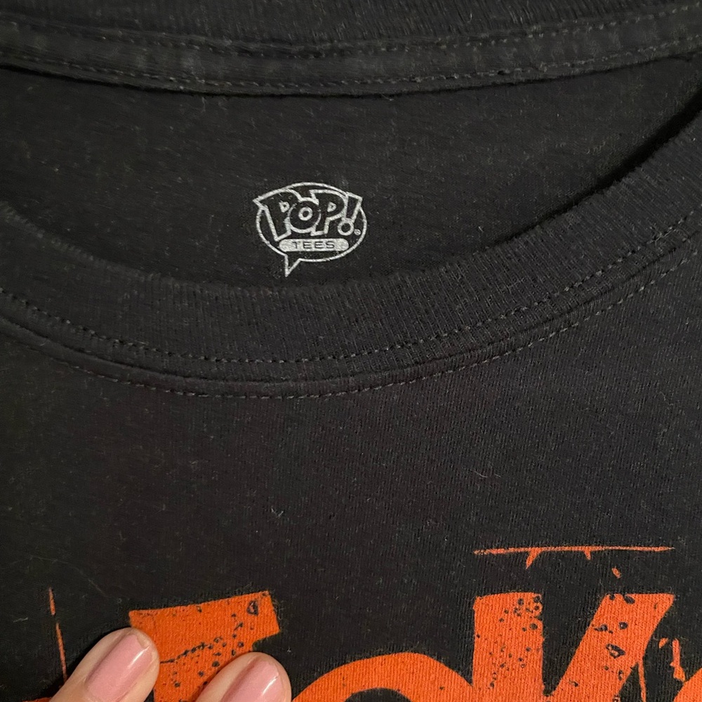 POP TEES DC THE JOKER T-Shirt with cool
Joker graphic size XL - Picture 3 of 6